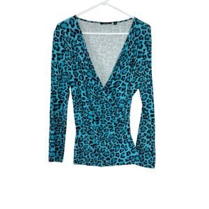 Carlisle Blue Leopard Long Sleeve Surplice Blouse Top Shirt Women's Size Medium